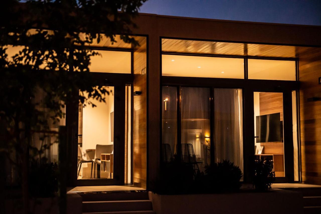 Cloud 7 Residence Alula Ал Ула Екстериор снимка