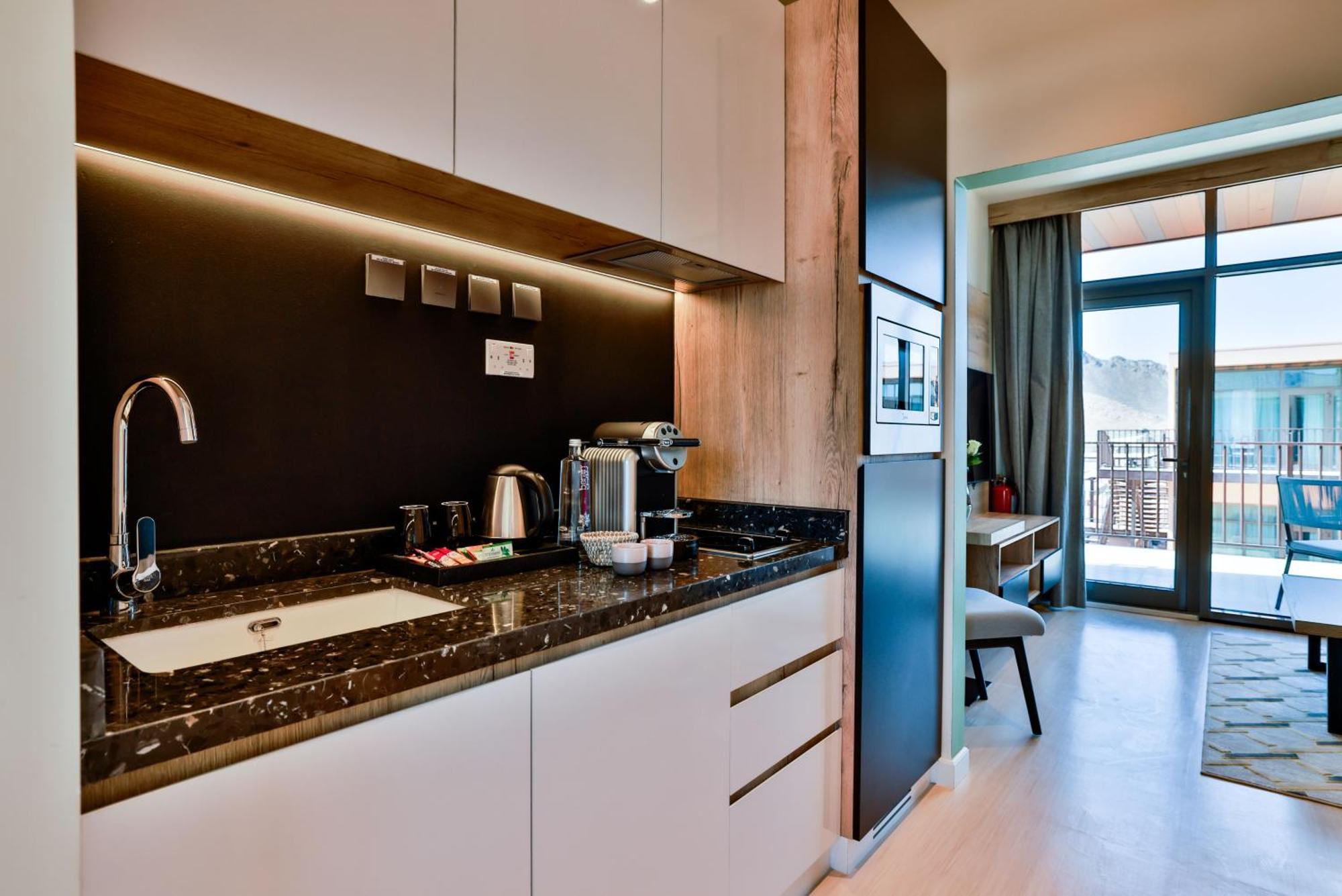 Cloud 7 Residence Alula Ал Ула Екстериор снимка
